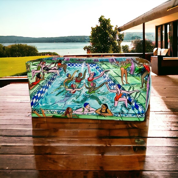 Estée Lauder Limited Edition Cosmetic/Travel Bag - Picture 9 of 10